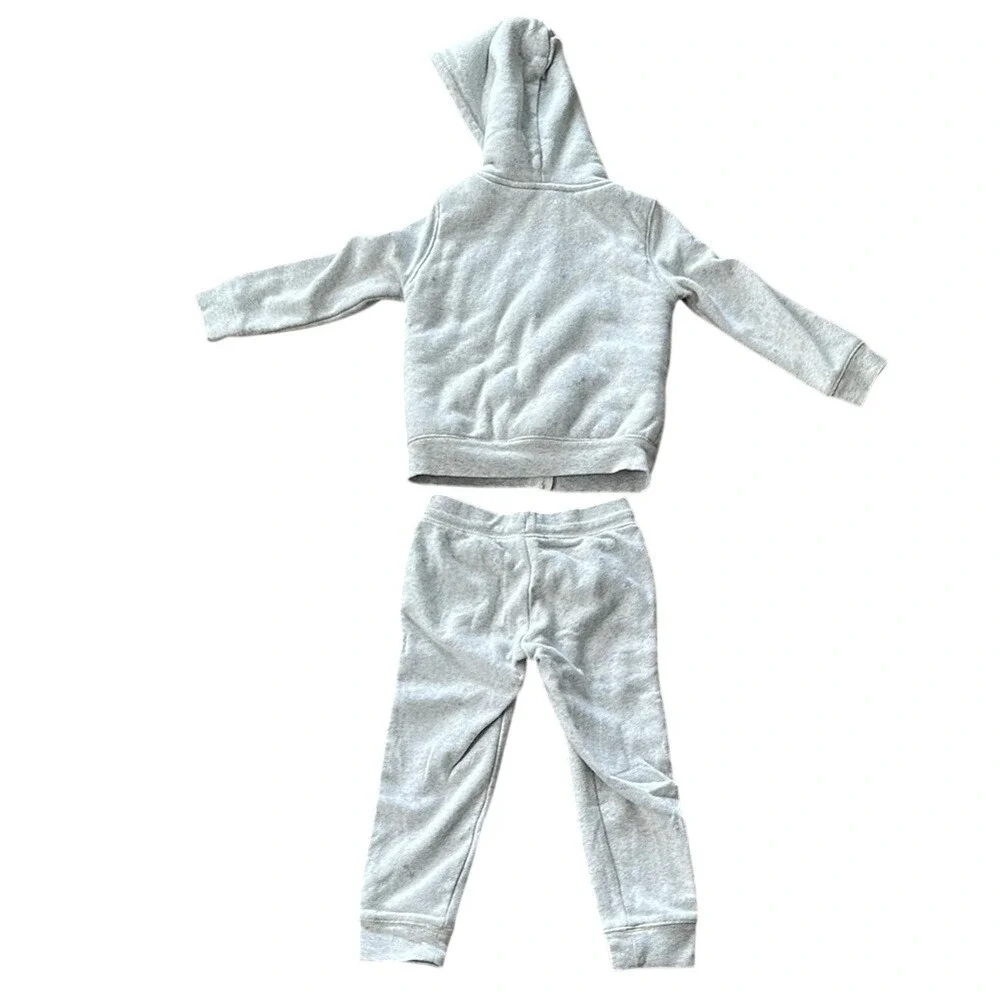 Oshkosh Kids Gray Sherpa Lined Hoodie and‎ Jogger Set Size 4T
